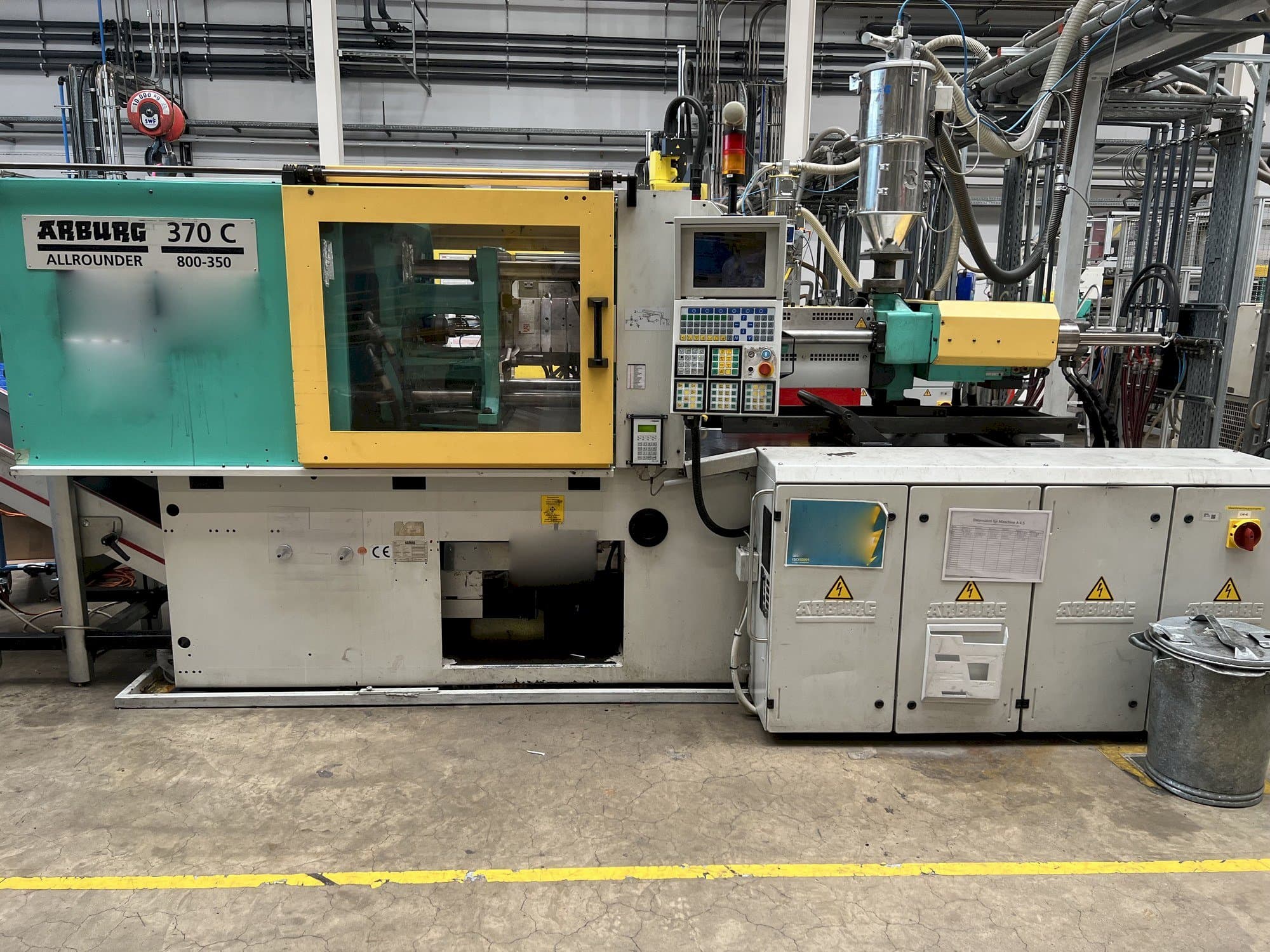 Arburg 370C-800-350-maskinen framifrån