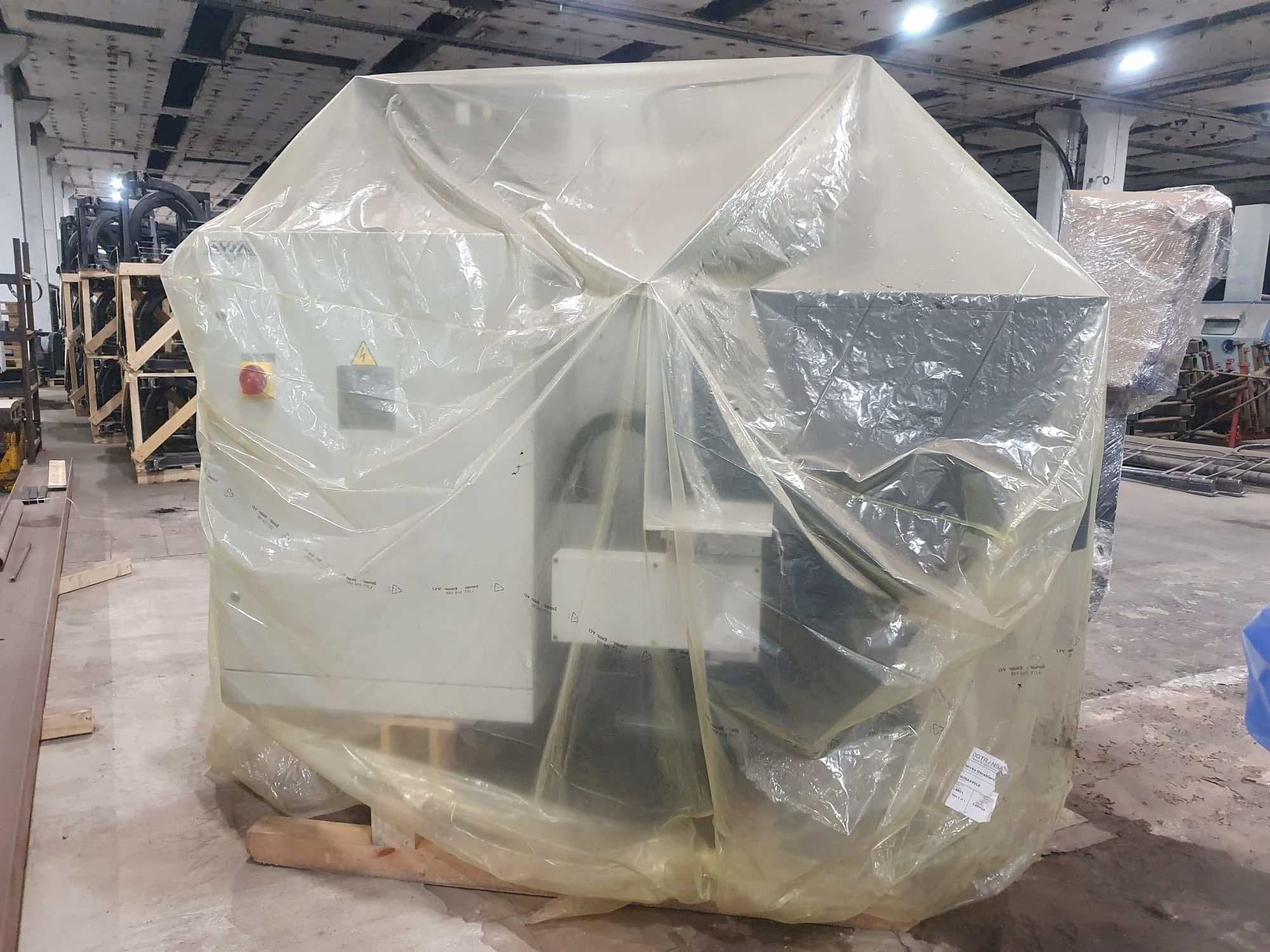 Avia FOP FNE 50P-maskinen framifrån