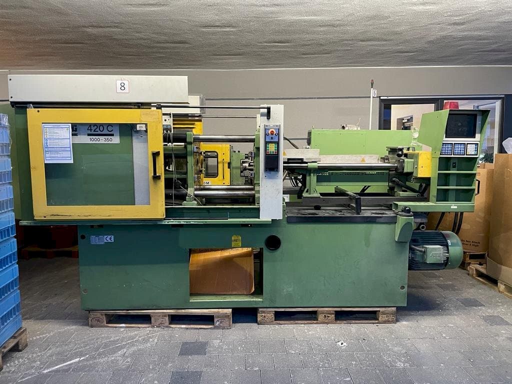 Arburg 420C mit-maskinen framifrån