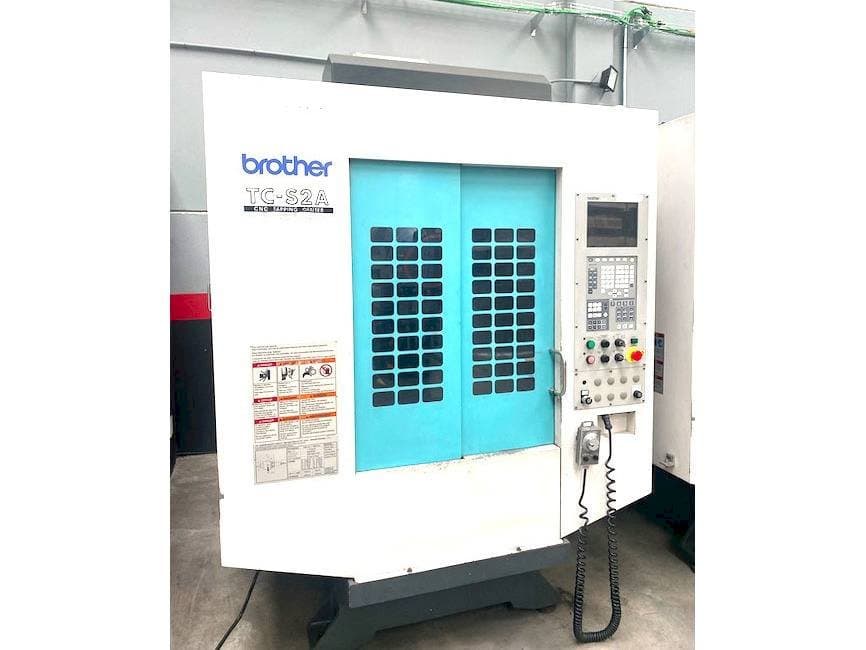 Brother TC-S2A-maskinen framifrån