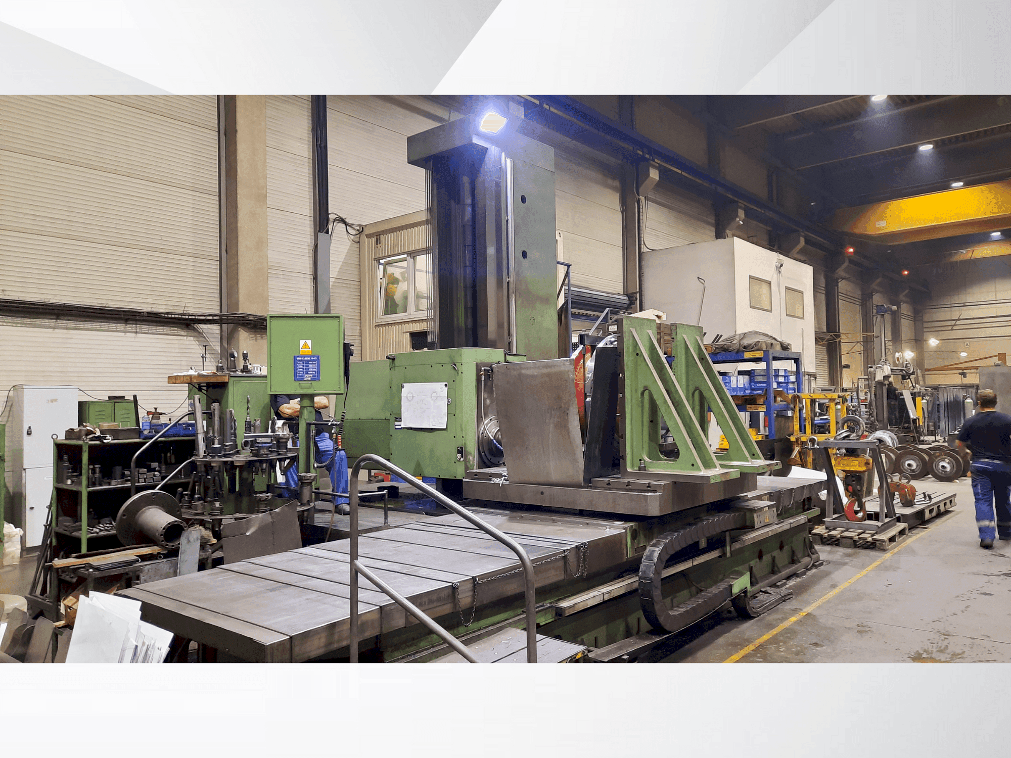 TOS WHN 13.8 CNC-maskinen framifrån