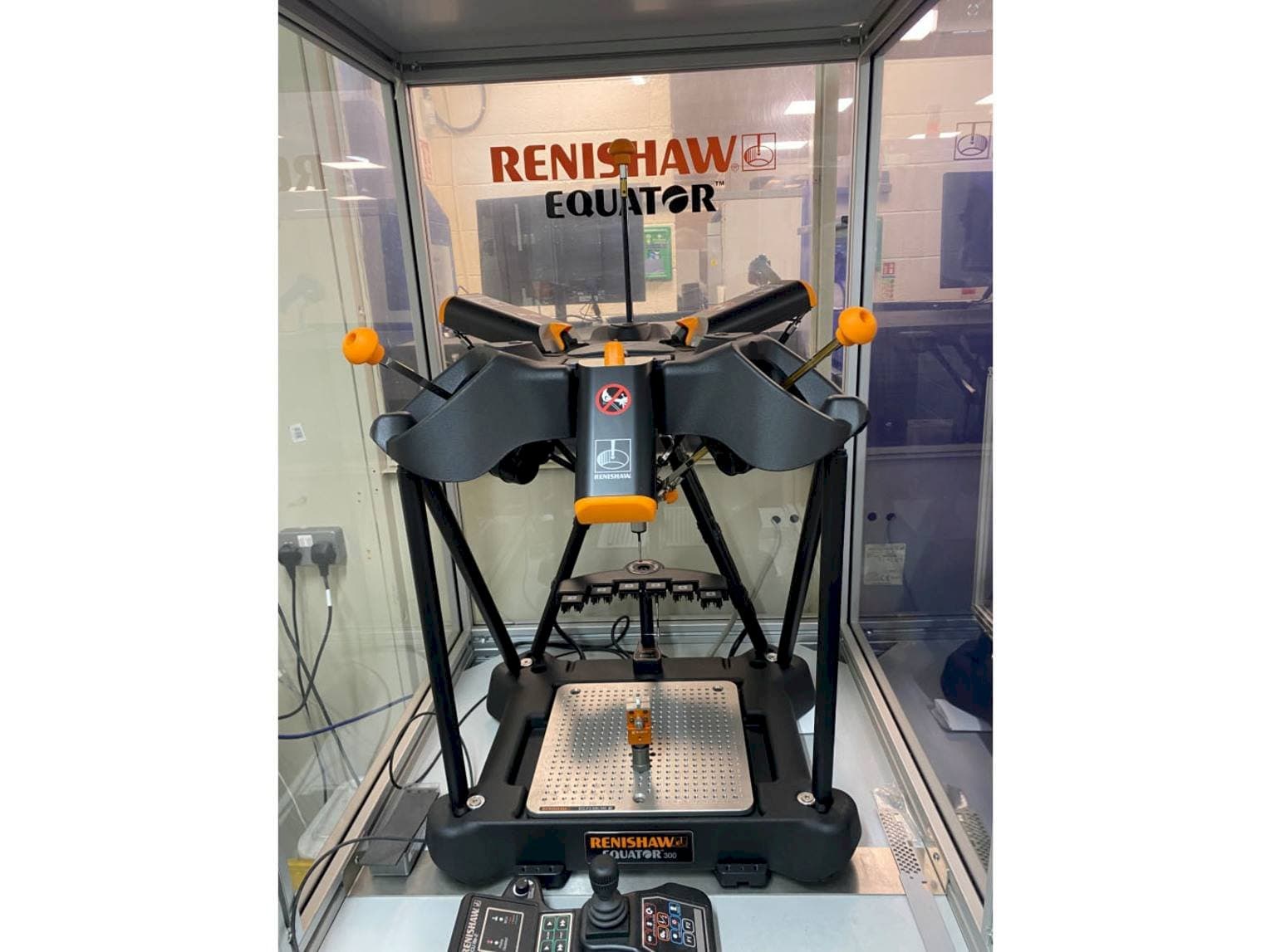 RENISHAW Equator 300-maskinen framifrån