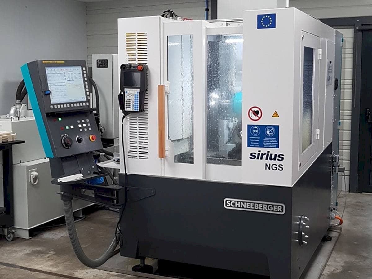 Schneeberger SIRIUS NGS-maskinen framifrån