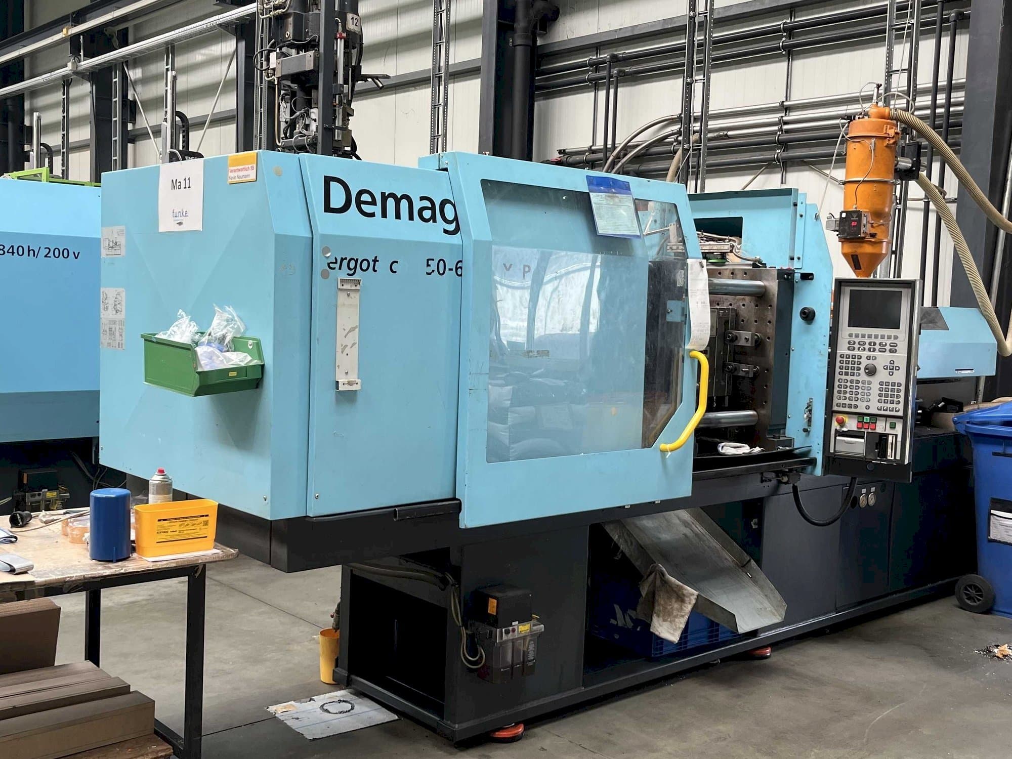 DEMAG Ergotech 150/500 - 600 EXTRA-maskinen framifrån