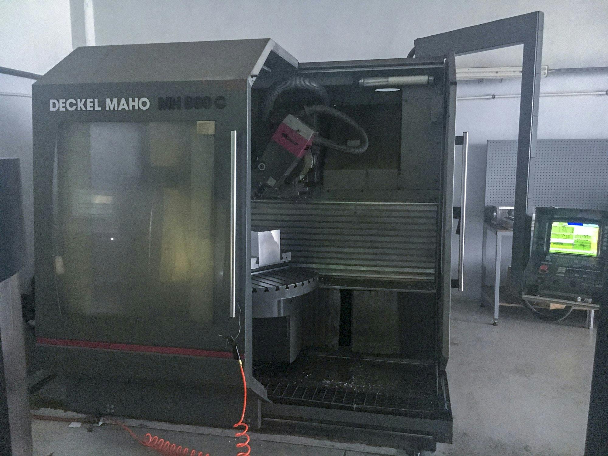DECKEL MAHO-maskinen framifrånMH 800 C