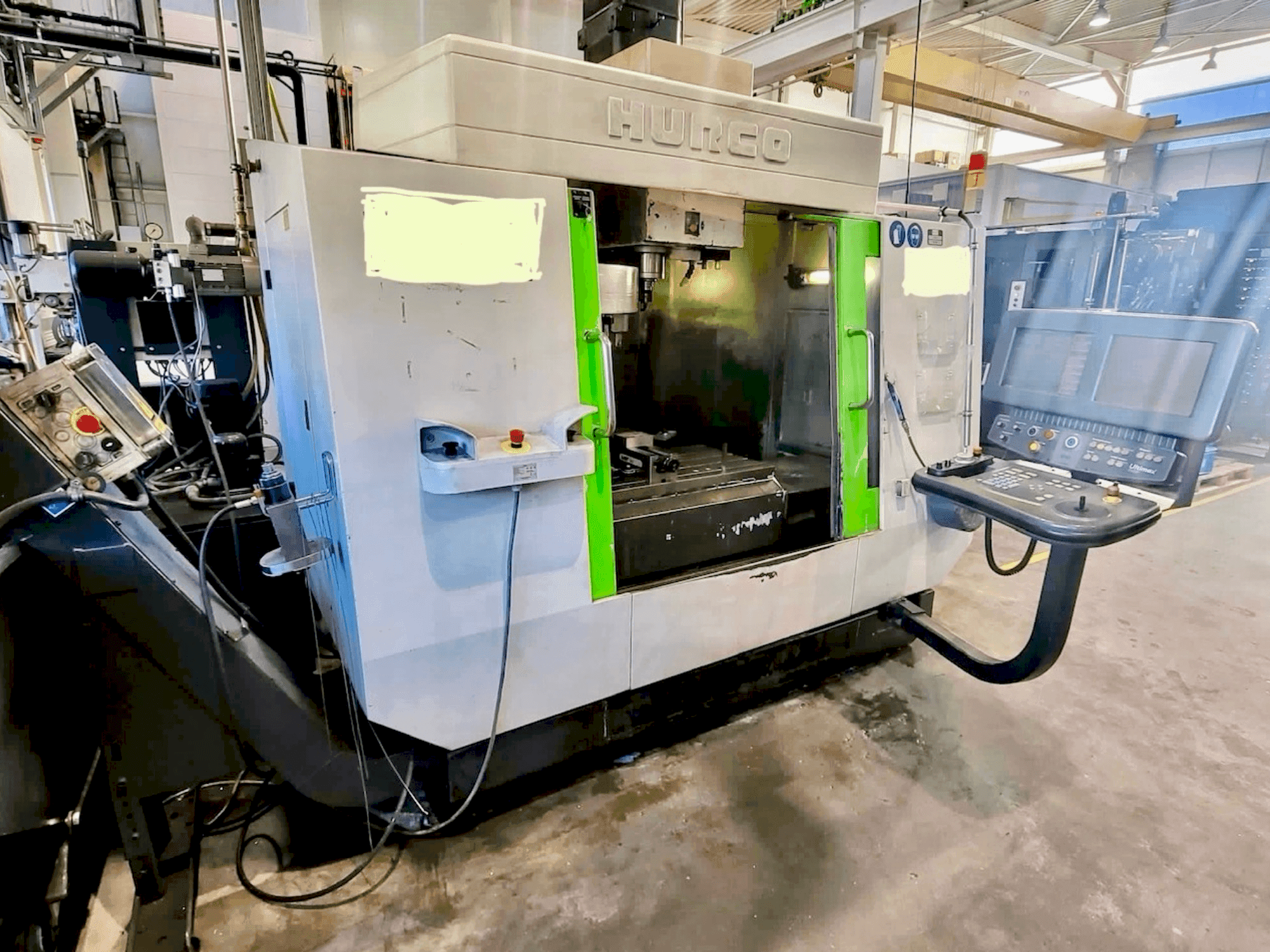 Hurco BCM4020-maskinen framifrån