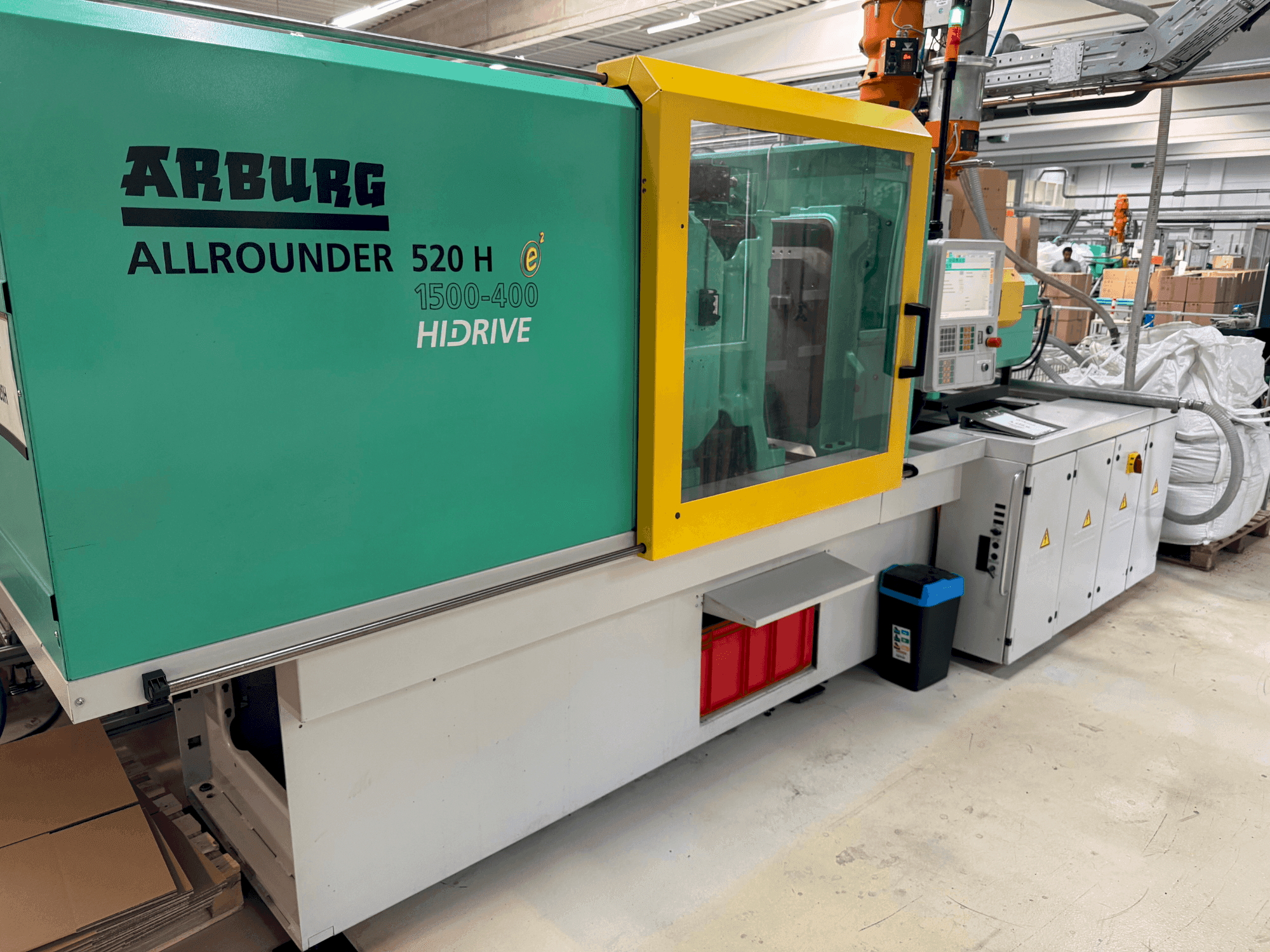 Arburg Allrounder 520H-maskinen framifrån