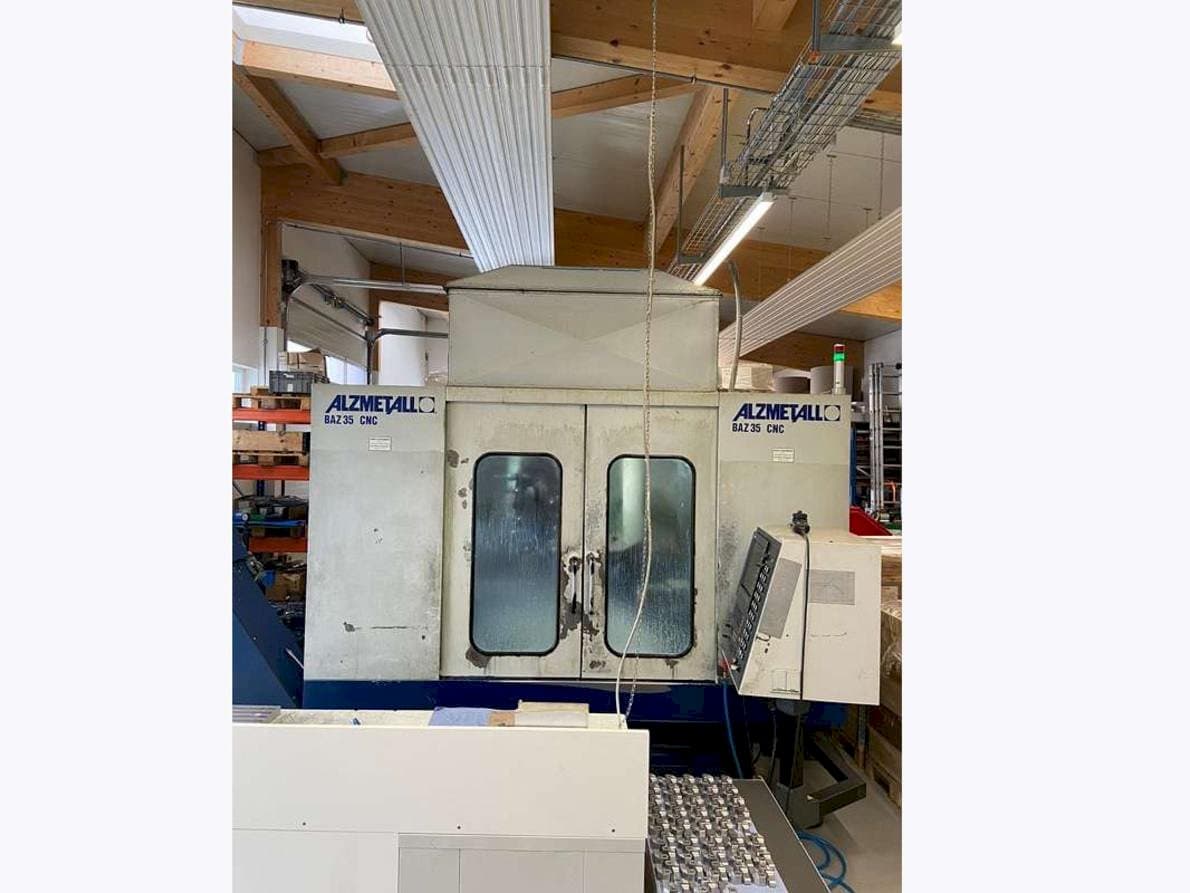 Alzmetall CNC BAZ 35-maskinen framifrån