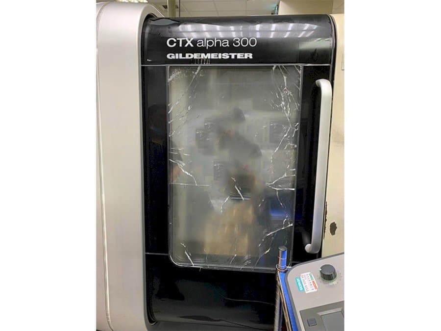 Gildemeister CTX Alpha 300 V4-maskinen framifrån