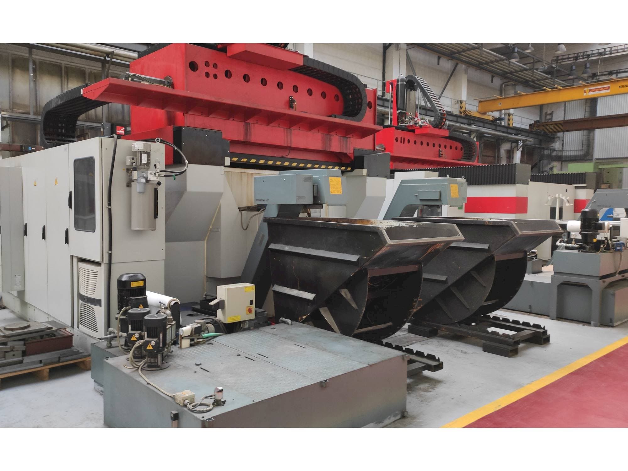 TRIMILL VU 2313-maskinen framifrån