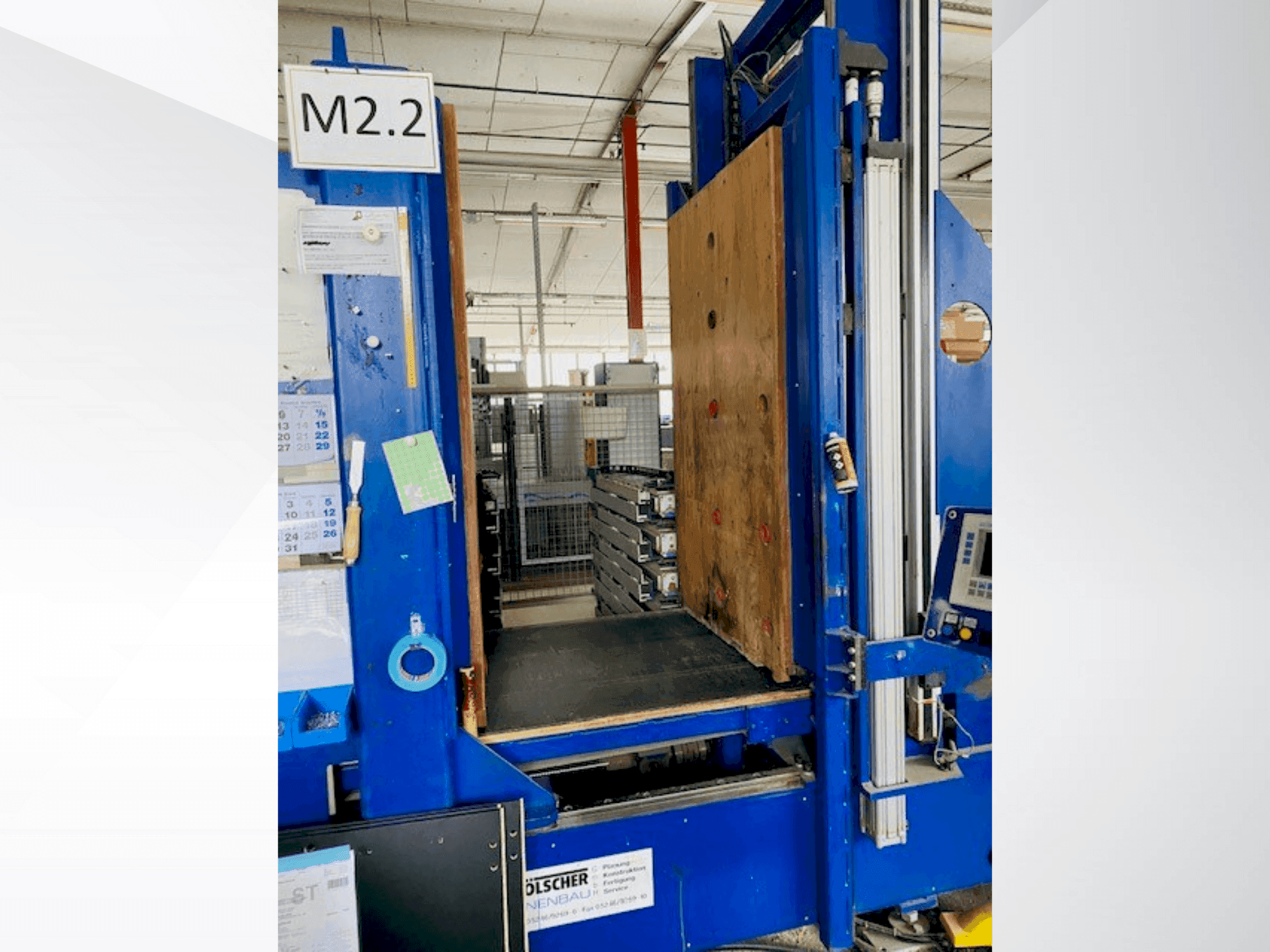 Hüttenhölscher Body Press-maskinen framifrån