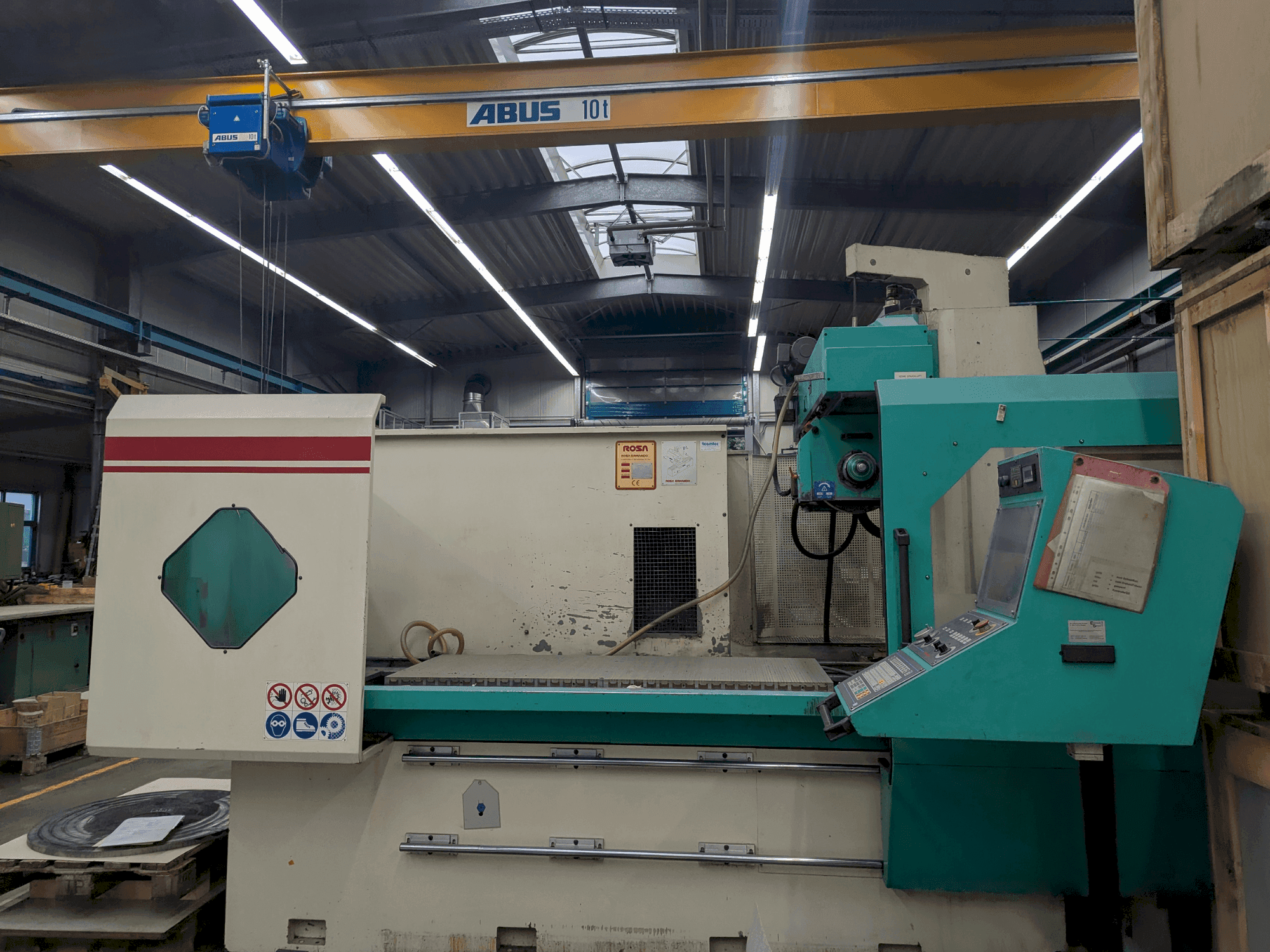 ROSA ERMANDO Linea Silver 16.8-maskinen framifrån