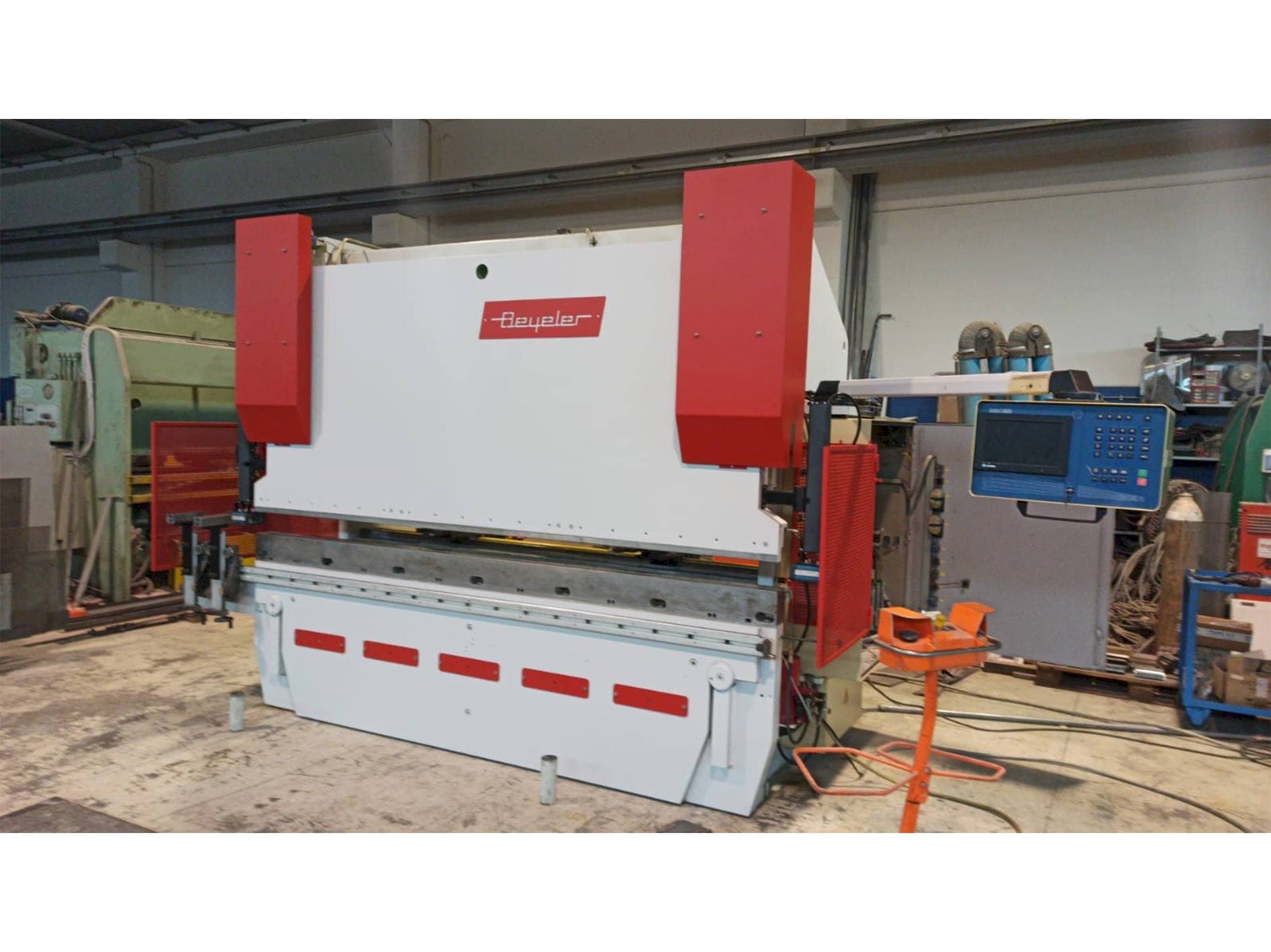 BEYELER PR8-maskinen framifrån