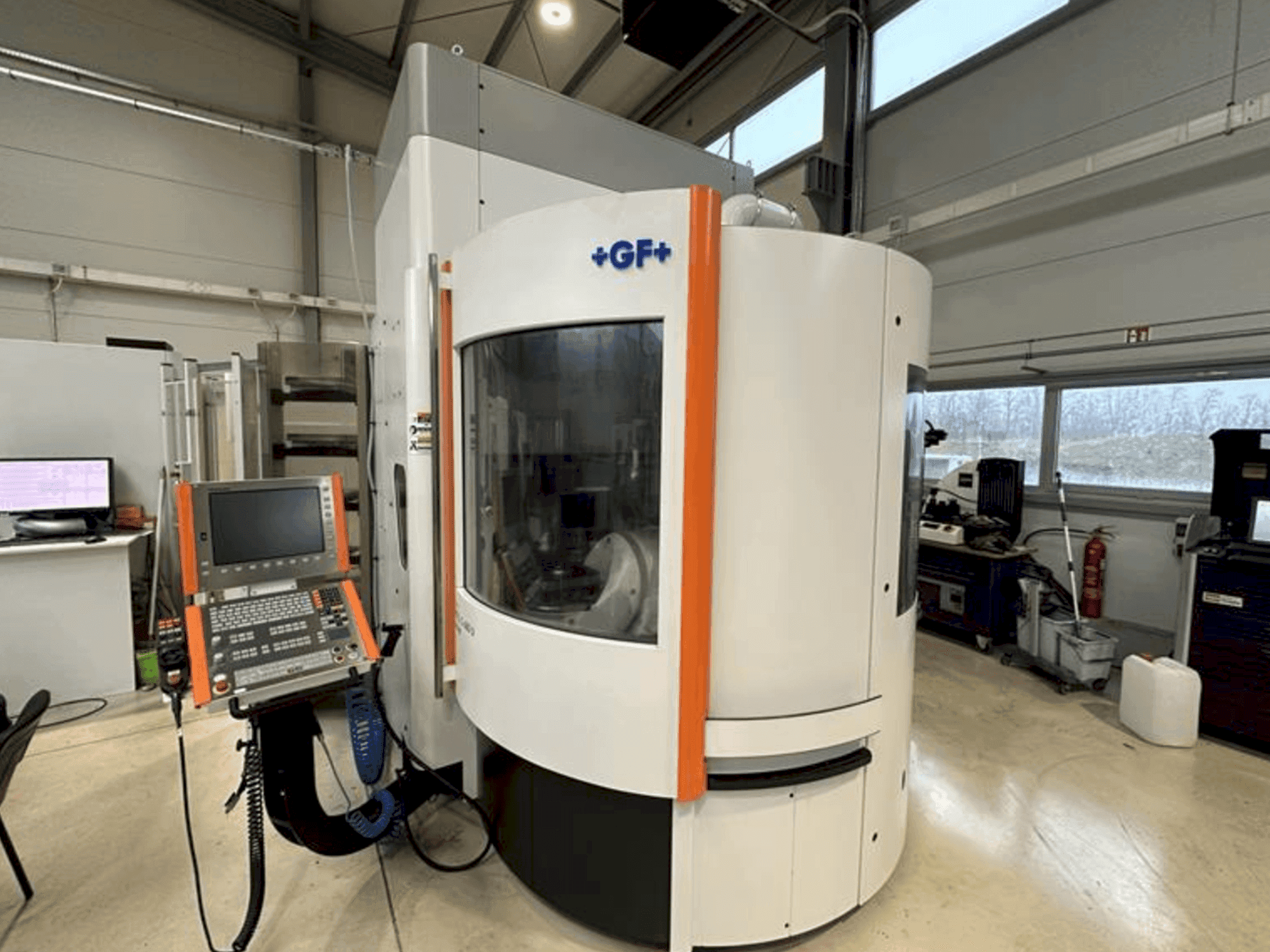 MIKRON Mill S 600 U-maskinen framifrån