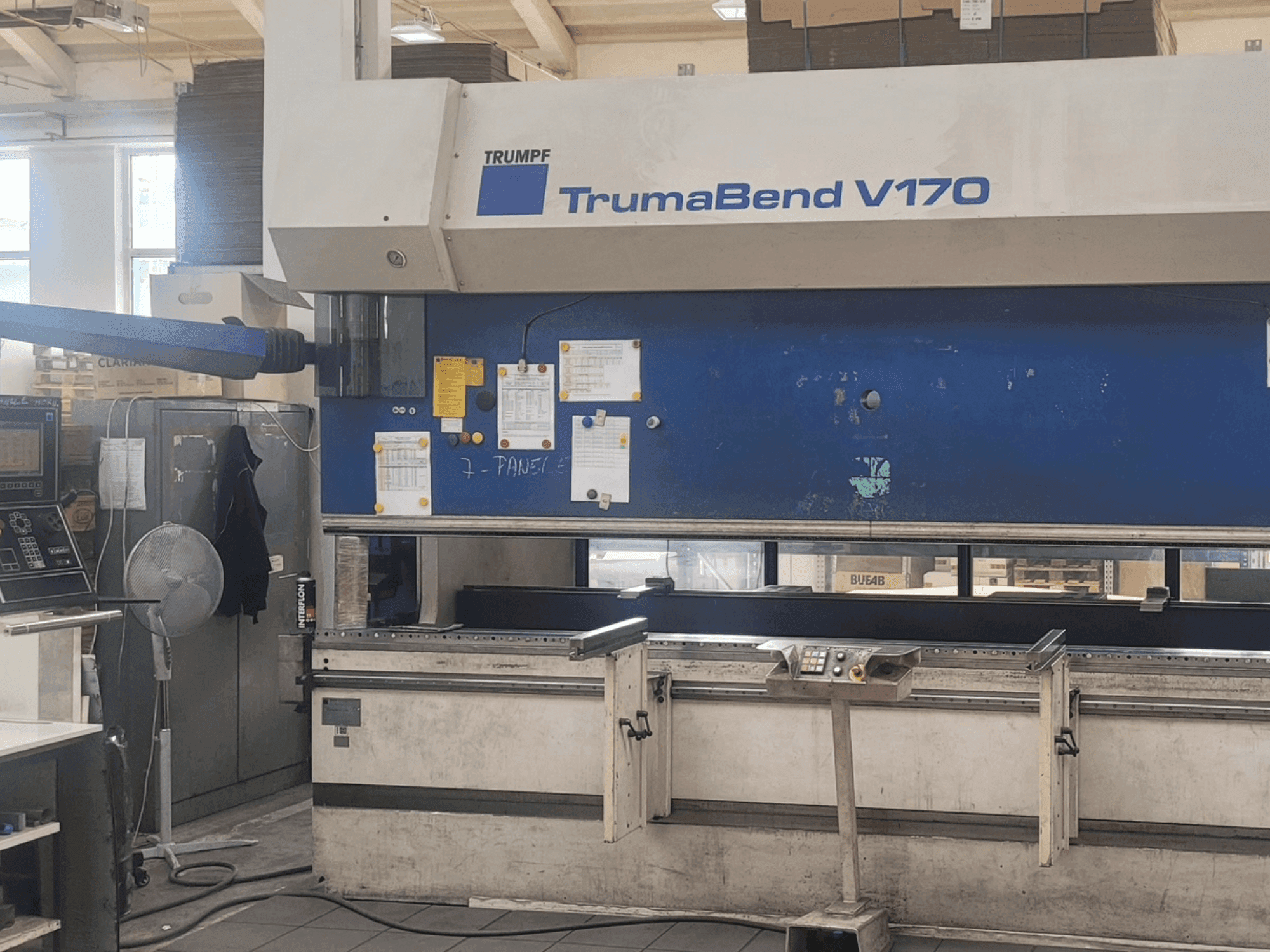 TRUMPF TrumaBend V170-maskinen framifrån