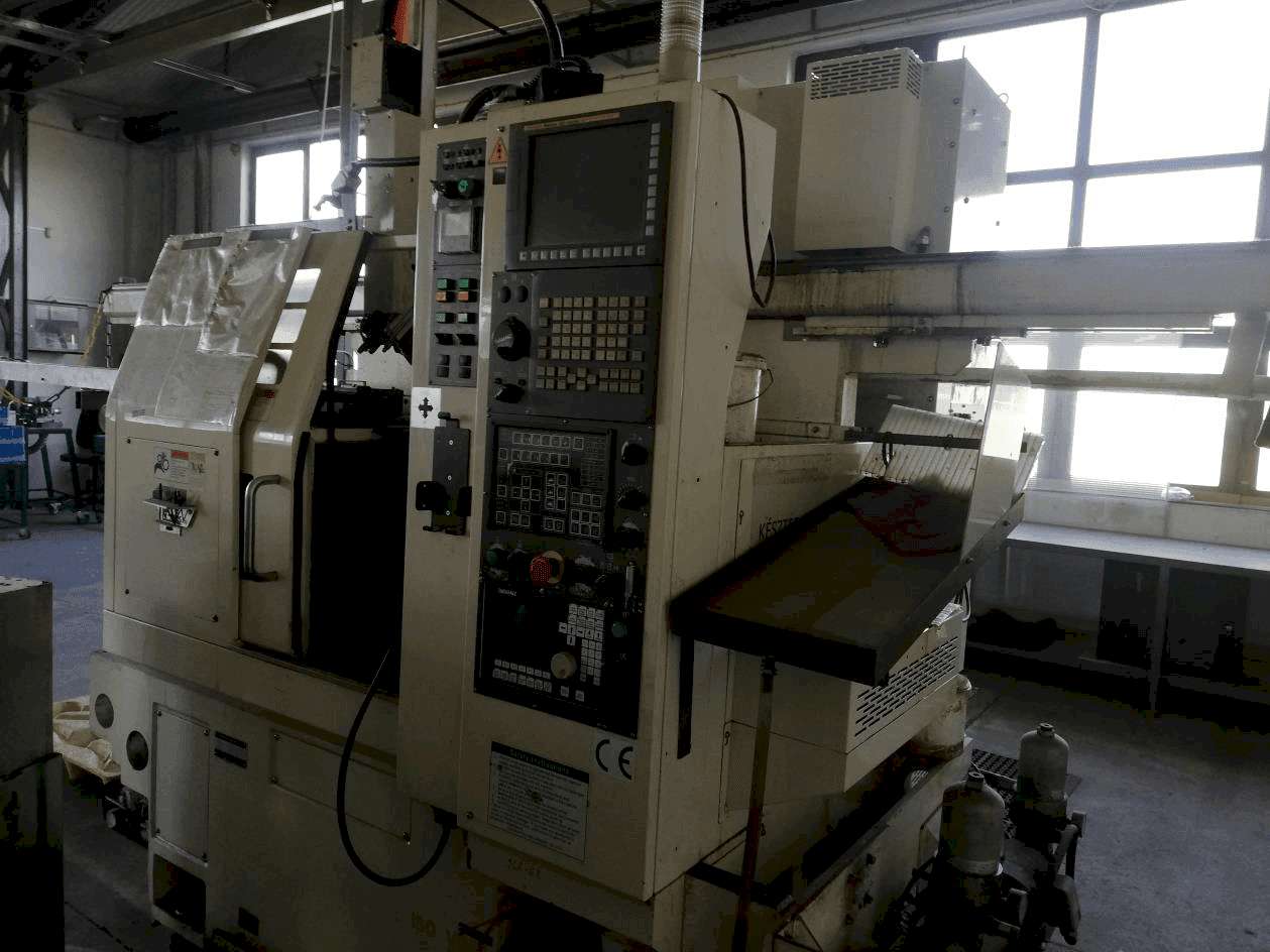 Takamatsu XW-50-maskinen framifrån
