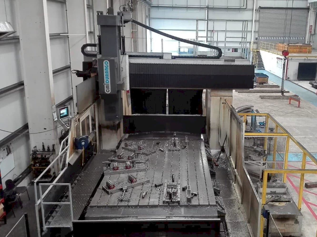 cmiDURANGO FPF310-5000-maskinen framifrån