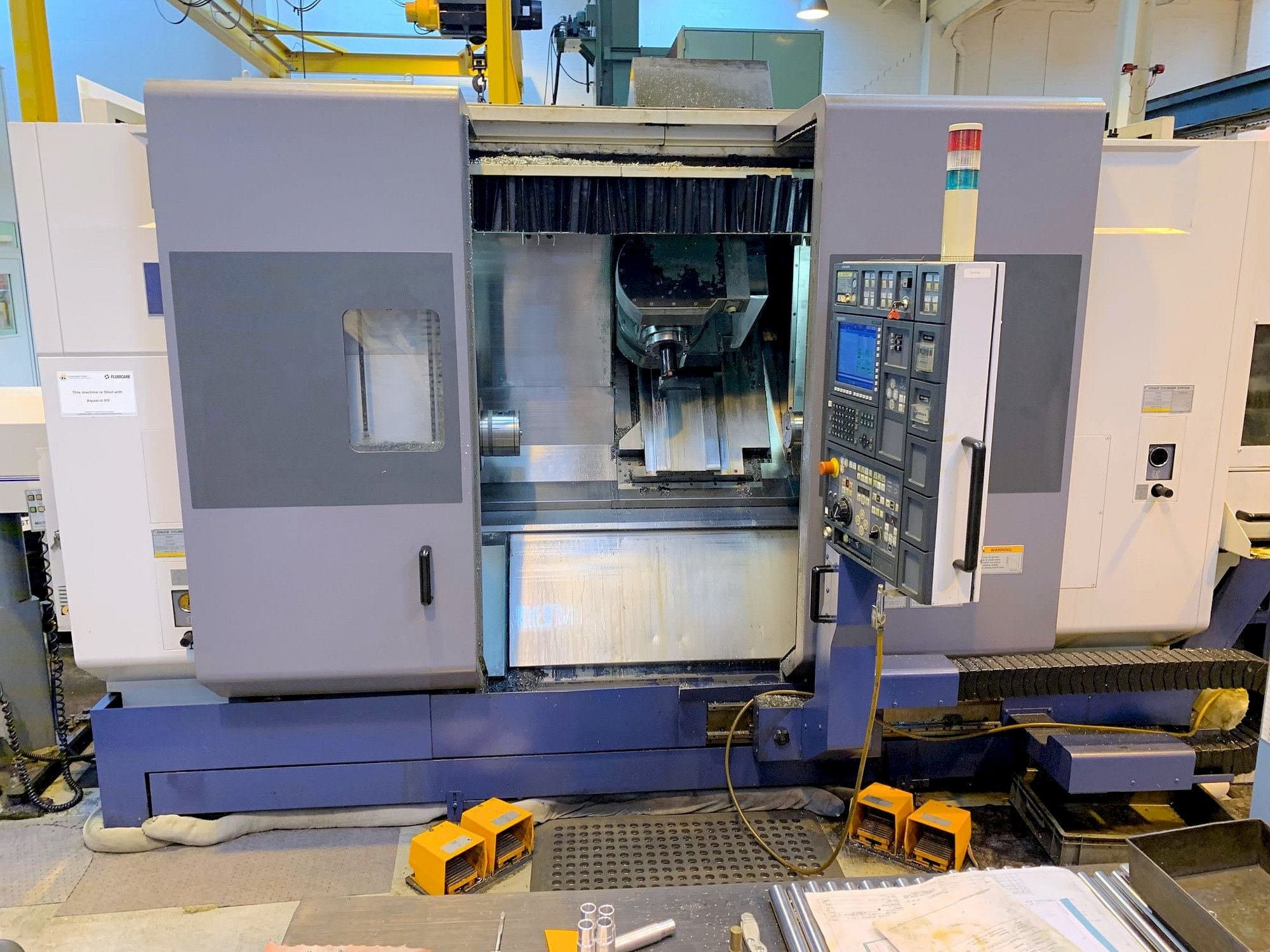 MORI SEIKI MT2000S-maskinen framifrån