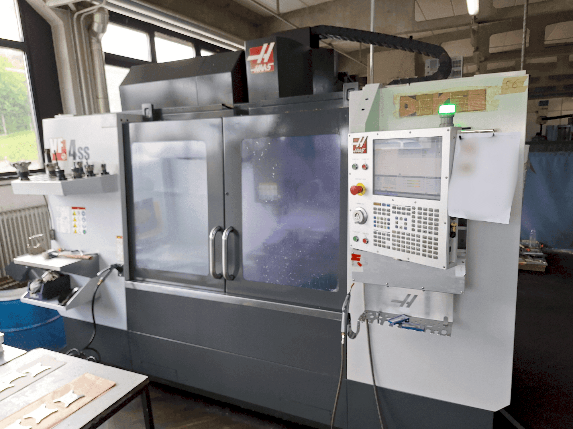 HAAS VF-4SS-maskinen framifrån