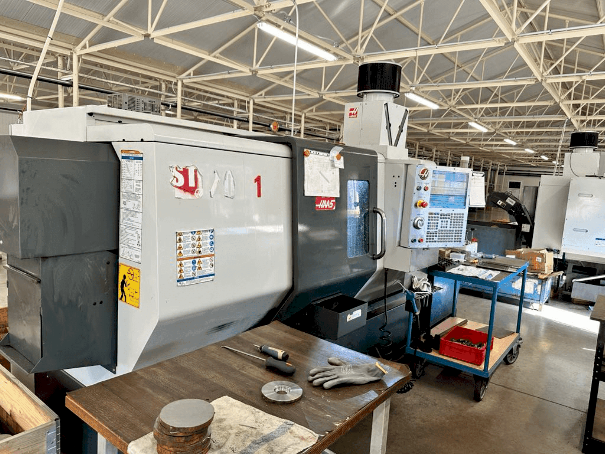 HAAS ST-20Y-maskinen framifrån