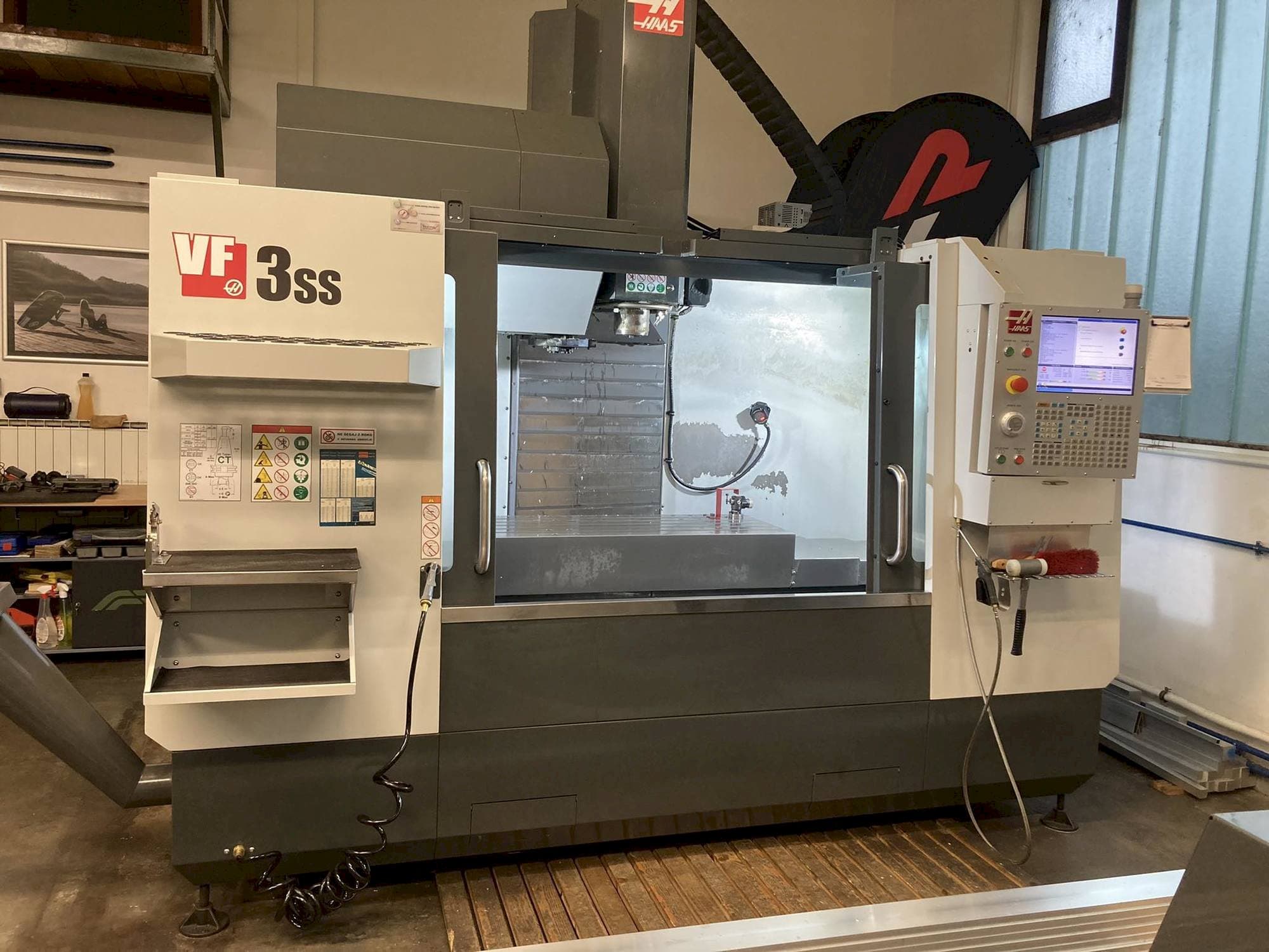 HAAS VF 3 SS-maskinen framifrån