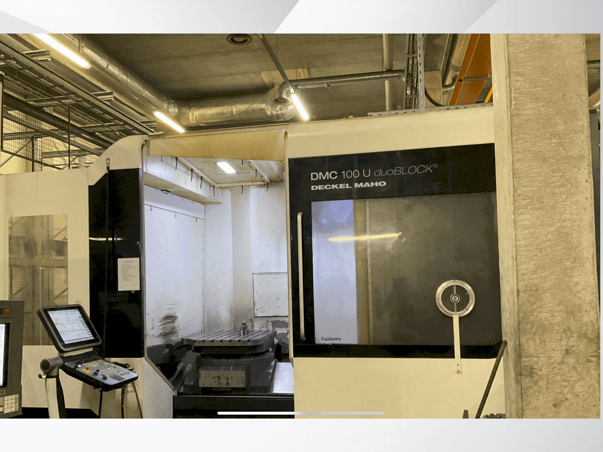 DMG DECKEL MAHO DMC 100U duoBLOCK-maskinen framifrån