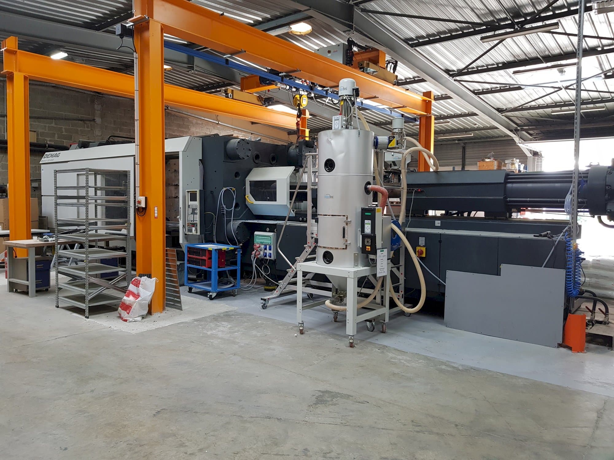 DEMAG ERGOTECH 1300-8000-maskinen framifrån