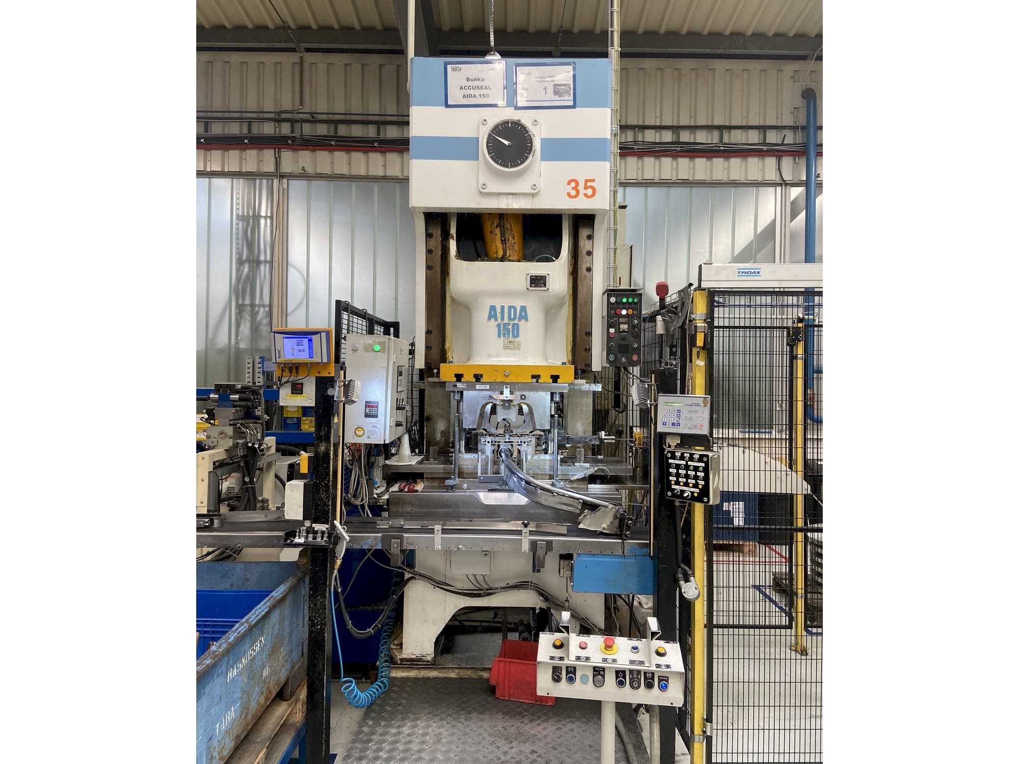 AIDA NC1-150(2) (1996)-maskinen framifrån