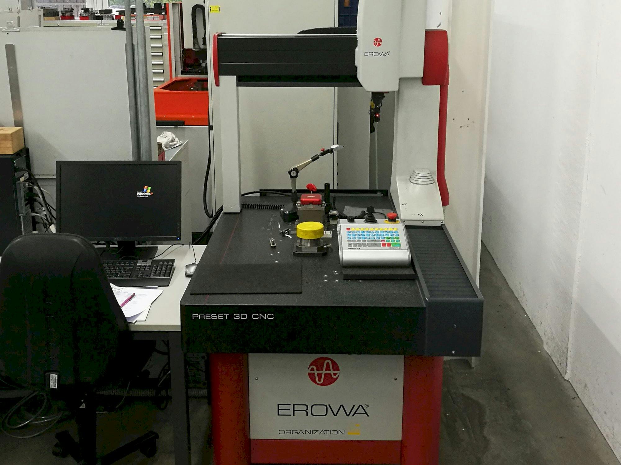 EROWA-maskinen framifrånPreSet 3D CNC