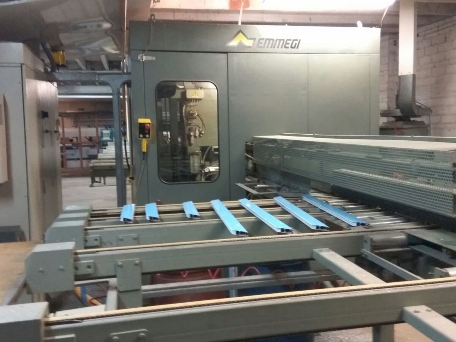 Emmegi Quadra-maskinen framifrån