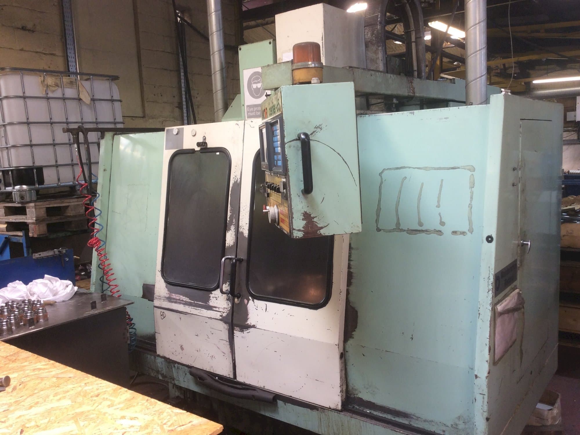 Victor V Center-65-maskinen framifrån