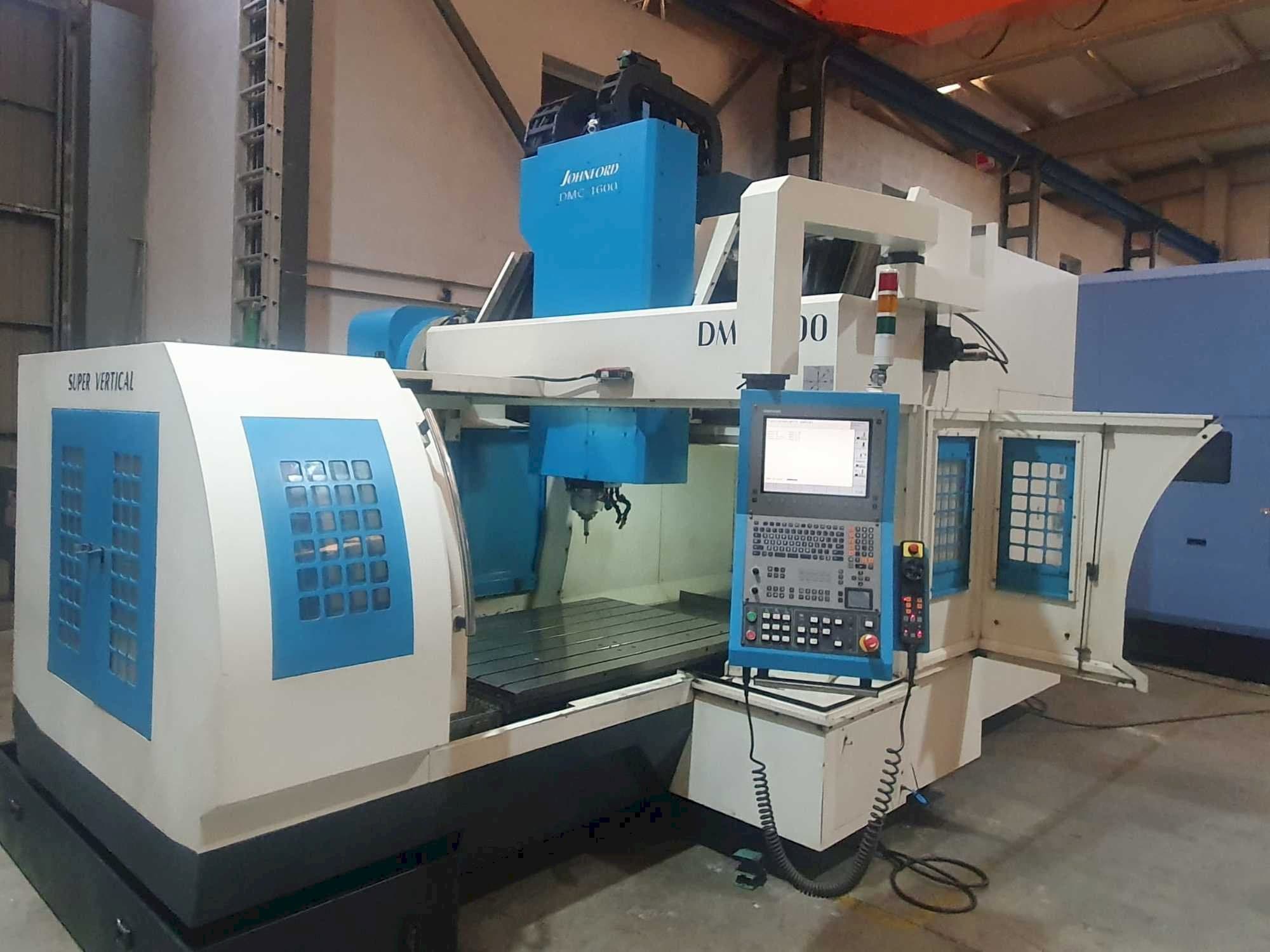 Johnford DMC-1600-maskinen framifrån