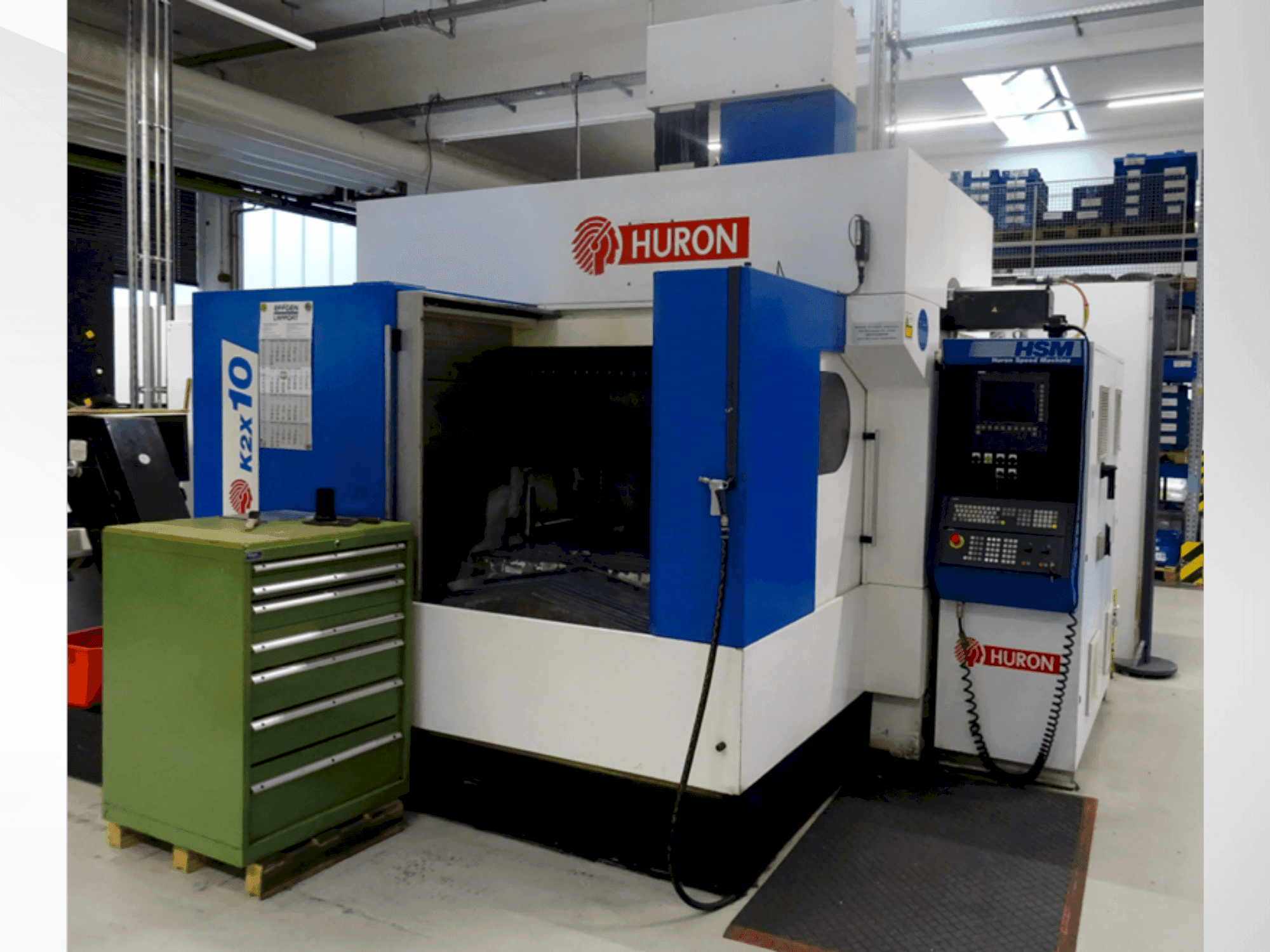 Huron K2X 10-maskinen framifrån