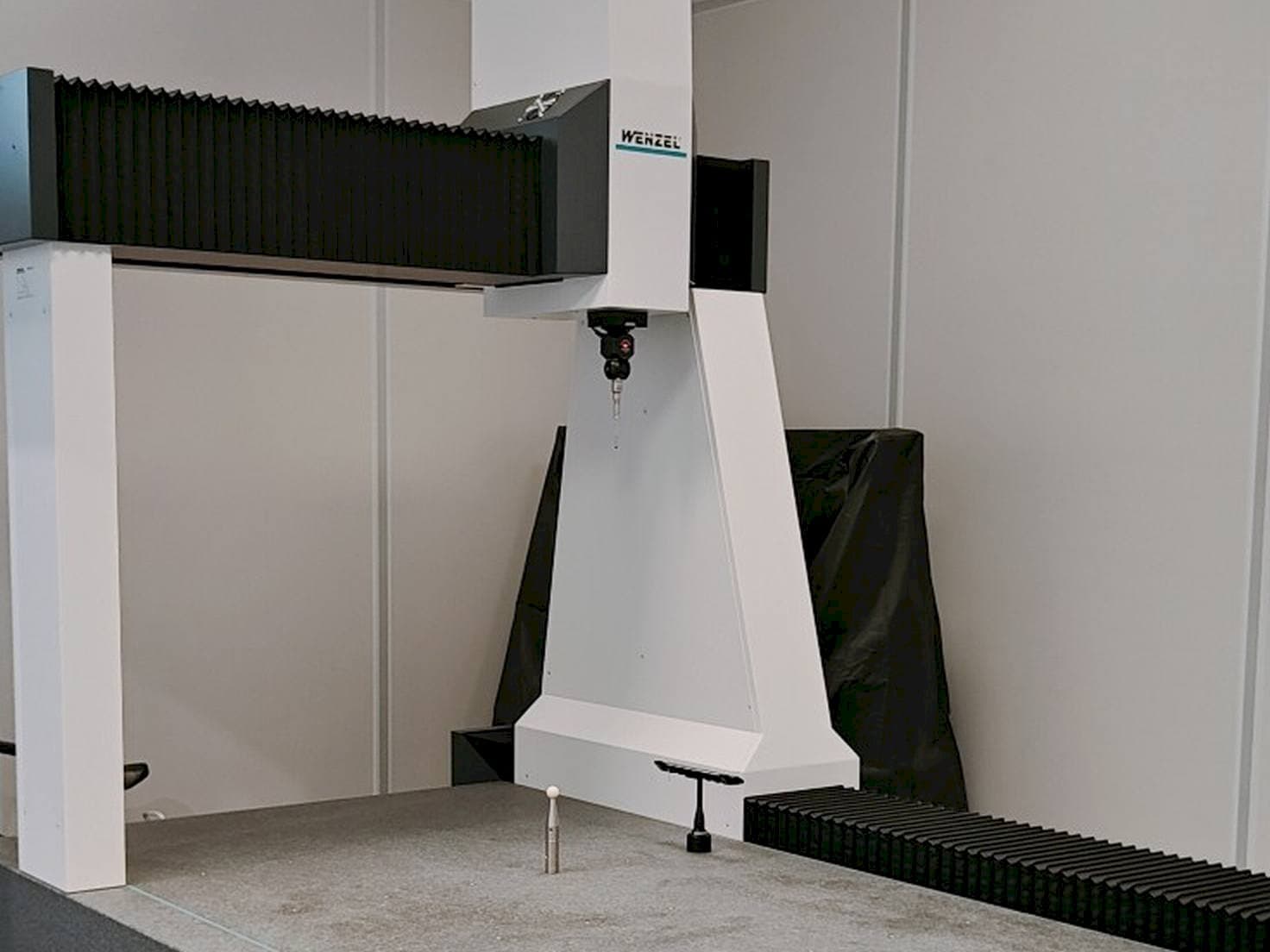 Wenzel LH 1010-maskinen framifrån