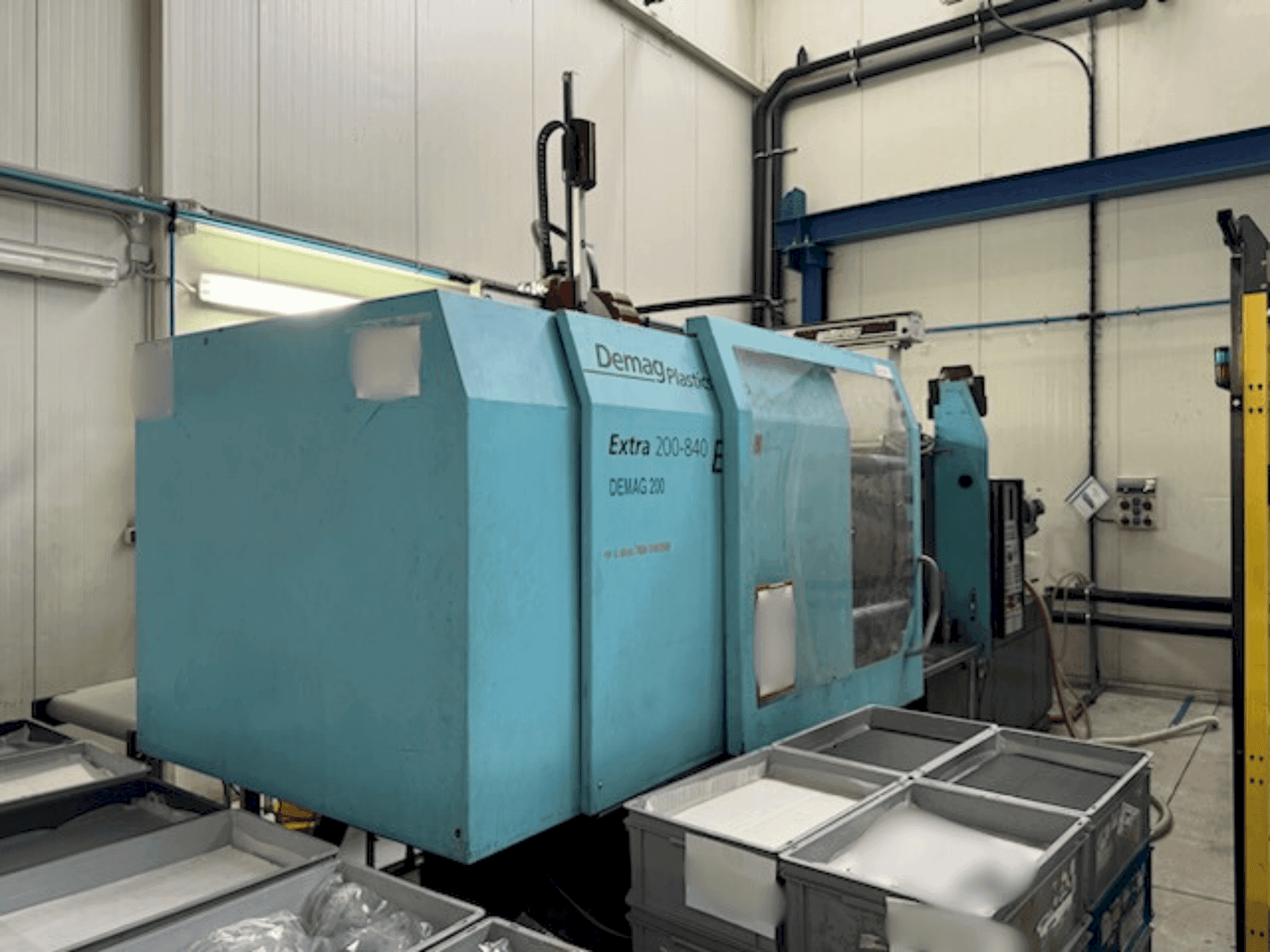 DEMAG Extra 200-840-maskinen framifrån