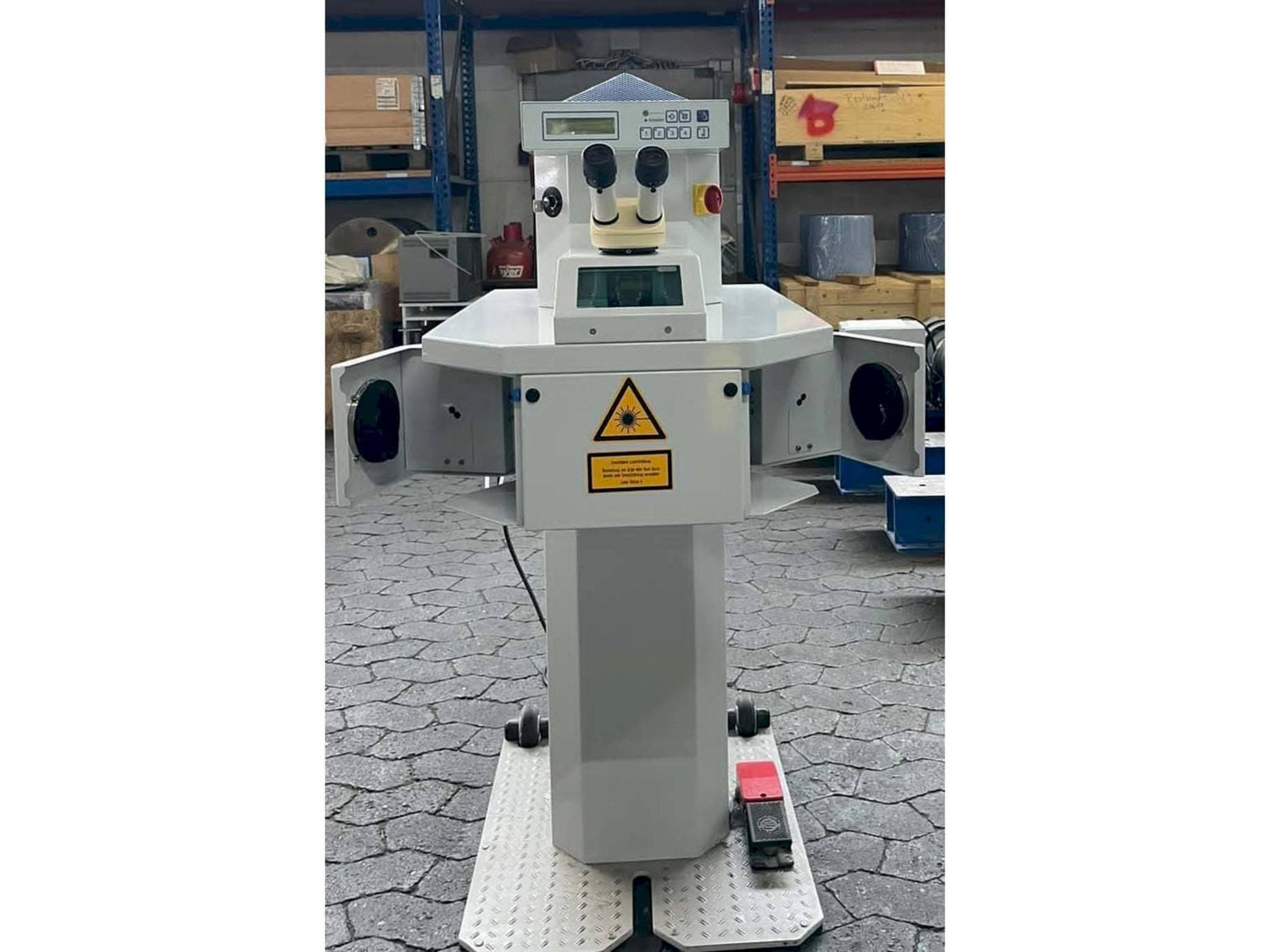 ALPHA LASER ALO 30-maskinen framifrån