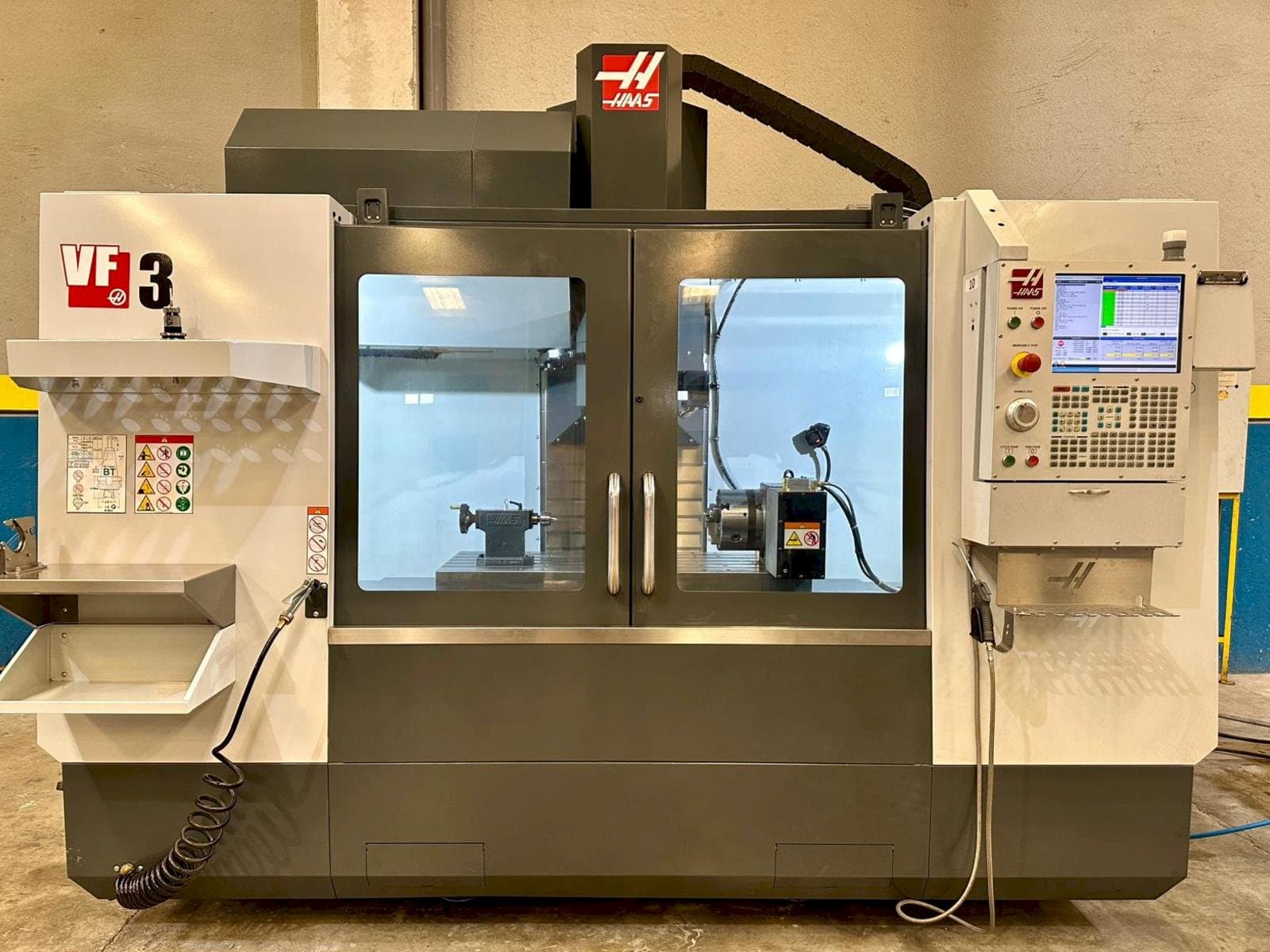 HAAS VF-3-maskinen framifrån