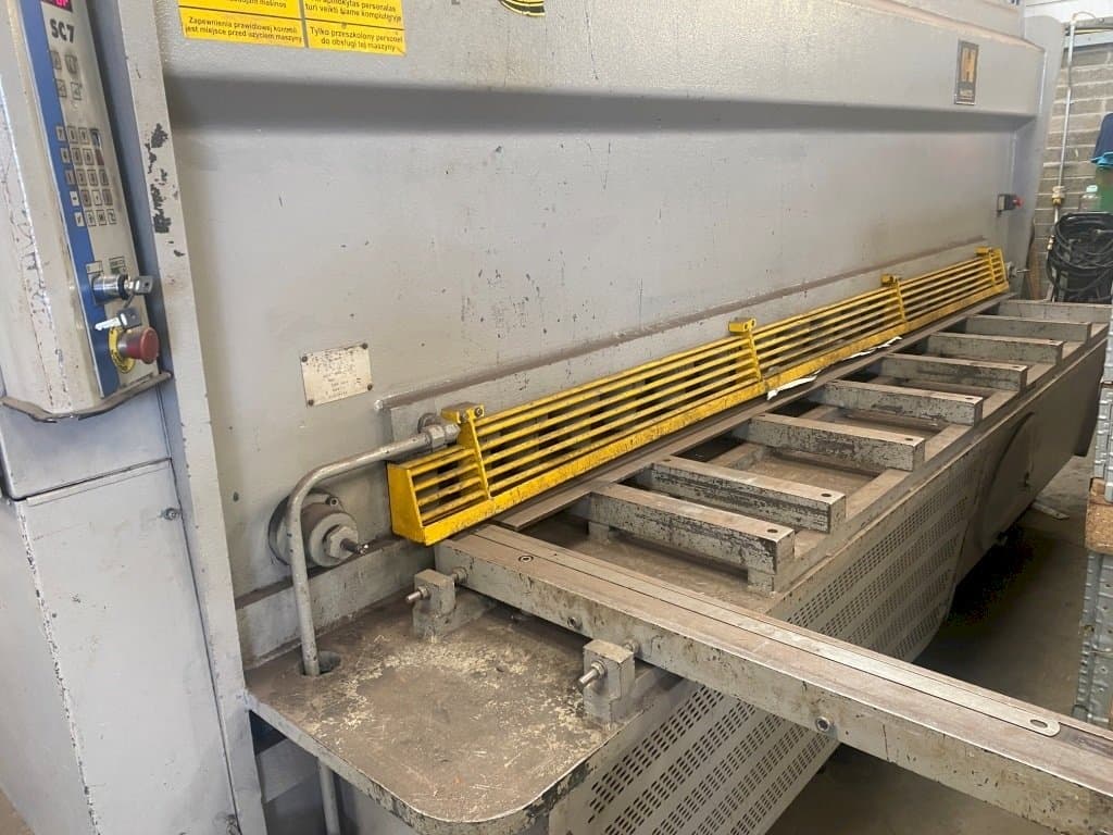 HACO HSLX 3013-maskinen framifrån