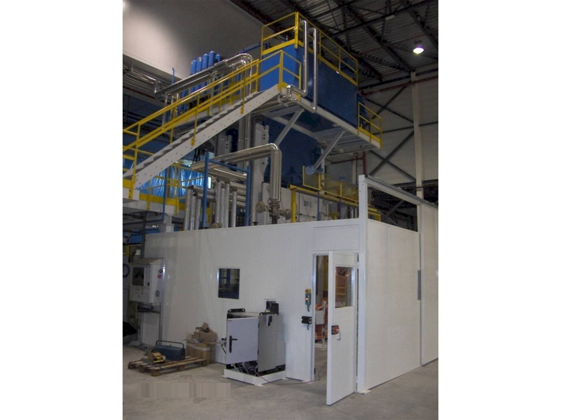 Pinette 2000 Ton-maskinen framifrån