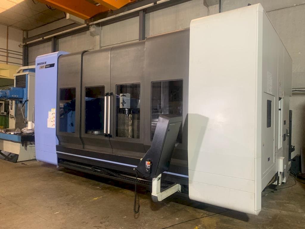 Doosan VCF 850 LSR-maskinen framifrån