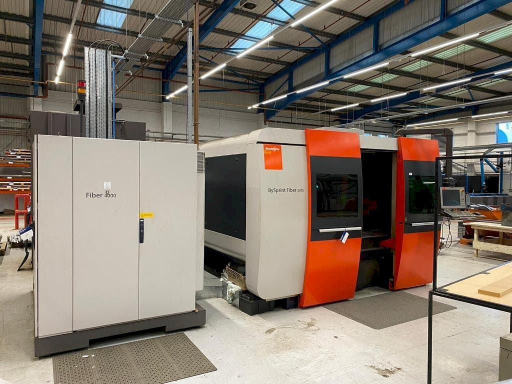 Bystronic BySprint Fiber 3015-maskinen framifrån