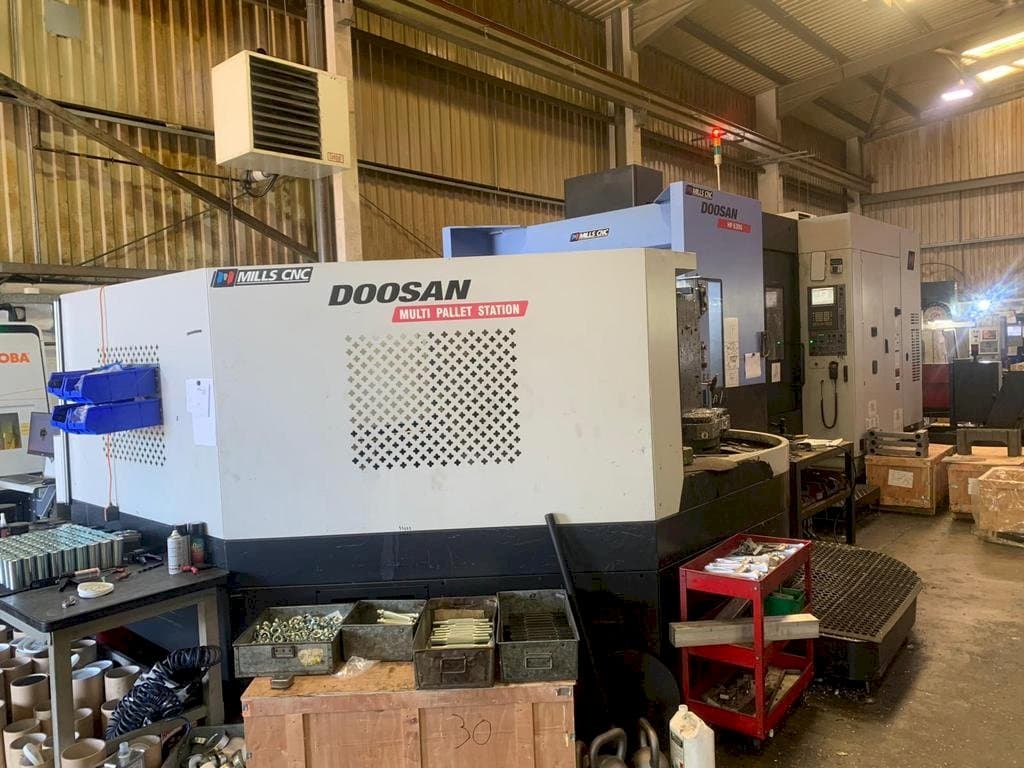 Doosan HP 6300-maskinen framifrån