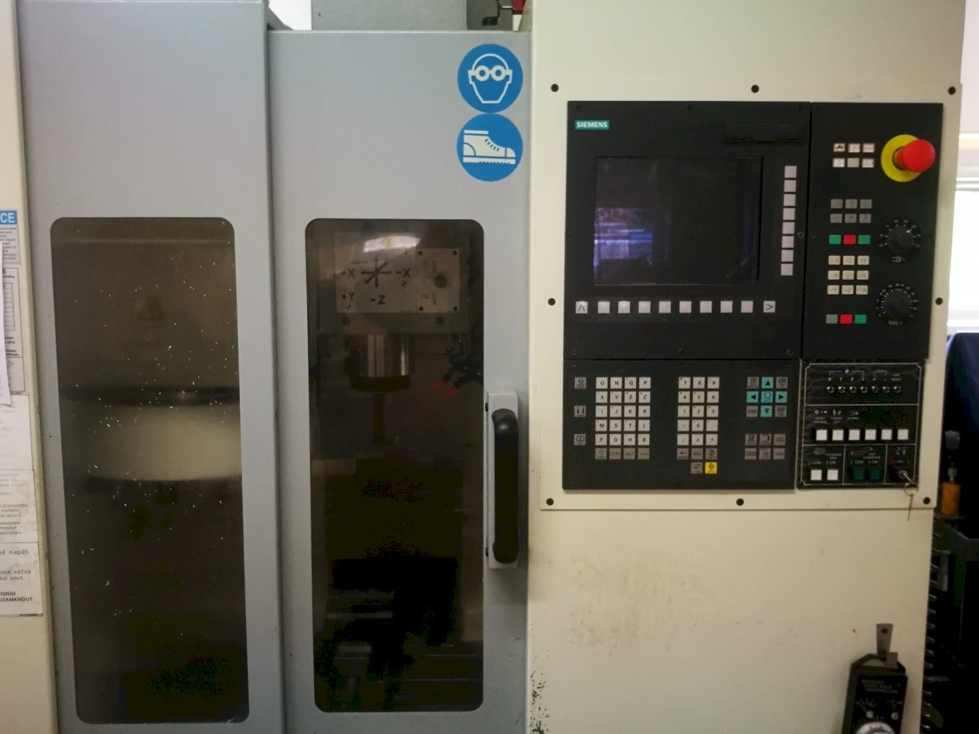 Chevalier 1418 VMC-40-maskinen framifrån