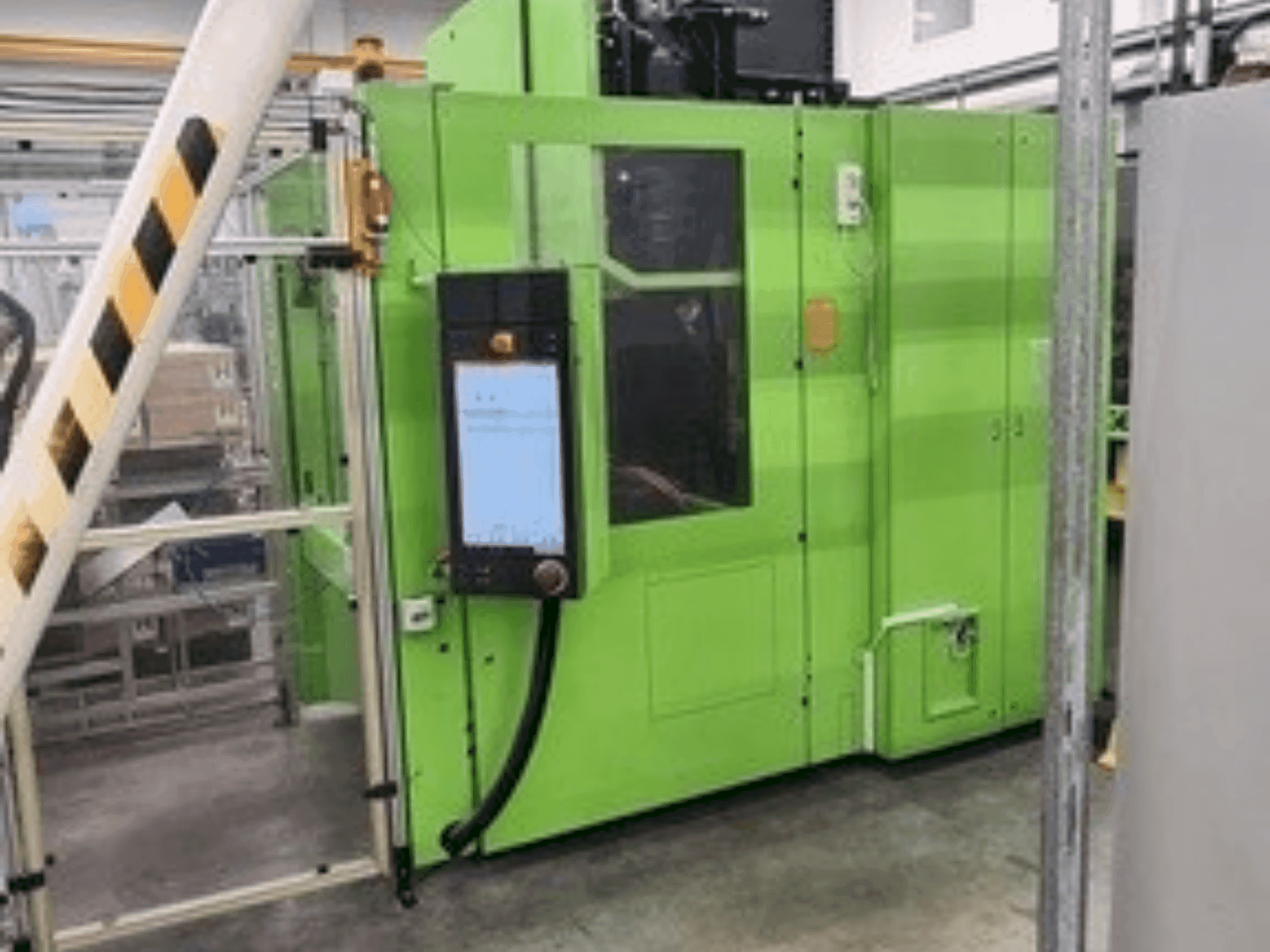 Engel Insert Rotary 200V/100-maskinen framifrån