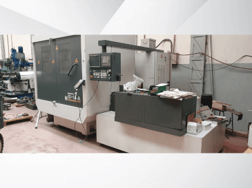 FANUC Aplha-1iA-maskinen framifrån