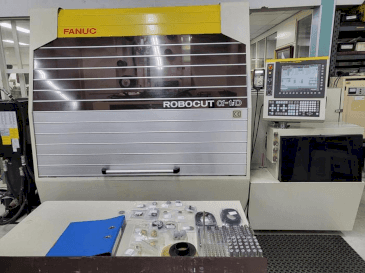 FANUC Alpha 1ID-maskinen framifrån