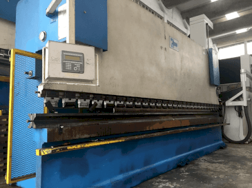 JORDI PH6100 - 180 (2003)-maskinen sedd från höger sida