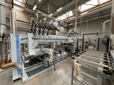 Weeke profiLine BST 500/D-maskinen framifrån