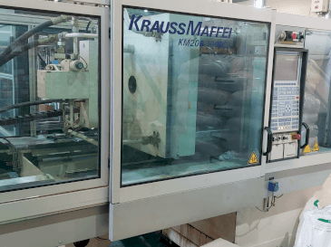 Krauss Maffei 200-1000 C2-maskinen framifrån
