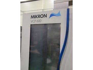 MIKRON VCP 600-maskinen framifrån